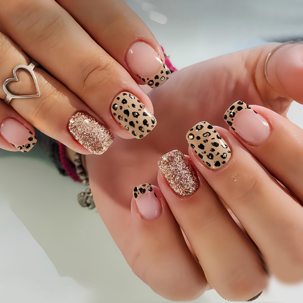 Press On Nail Set - Short long fake nails for women