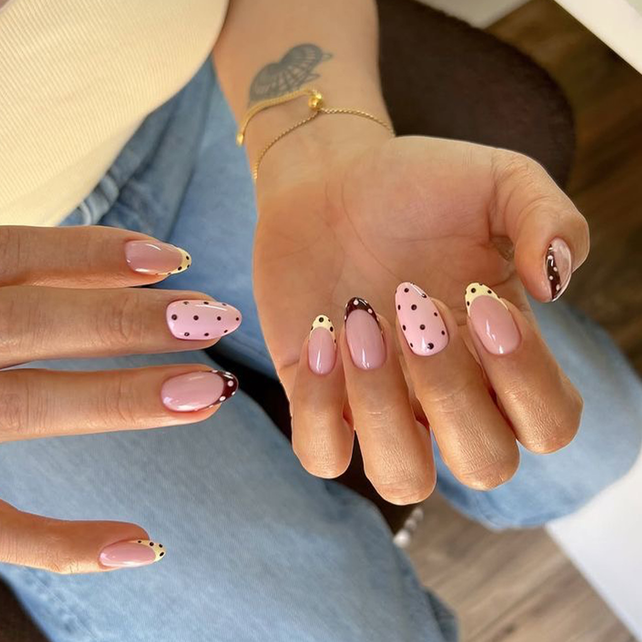 Press On Nail Set - 24Pcs Almond False Nails Sets Polka