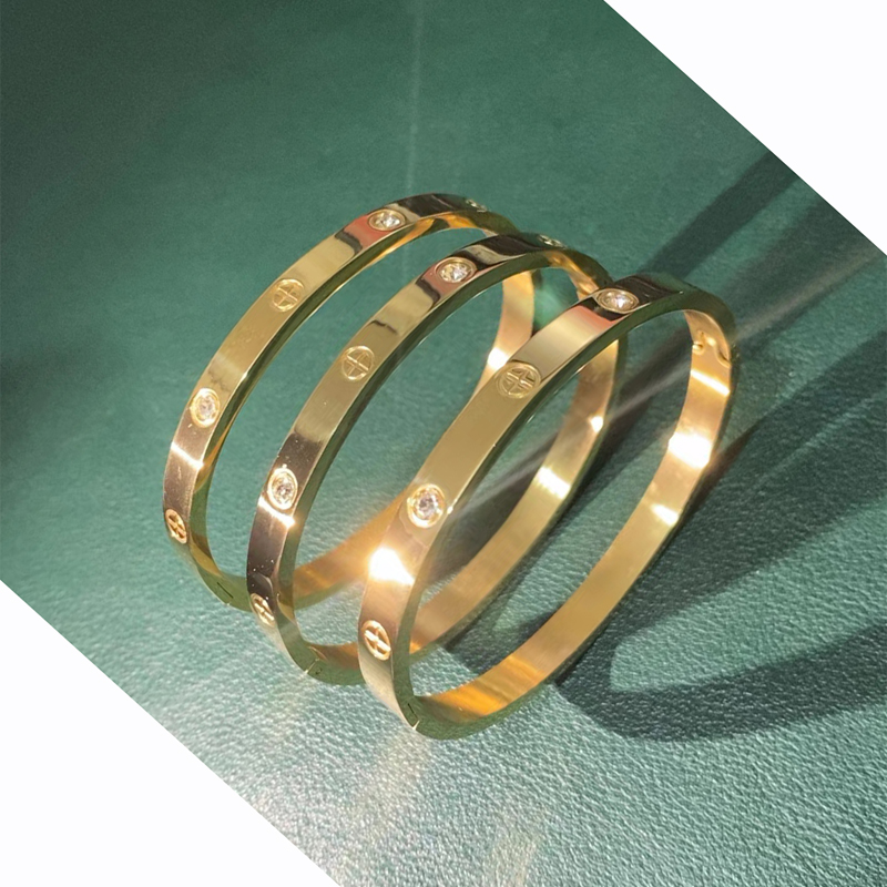 New Design Gold Color Zircon A - Nail Art France recension och pris
