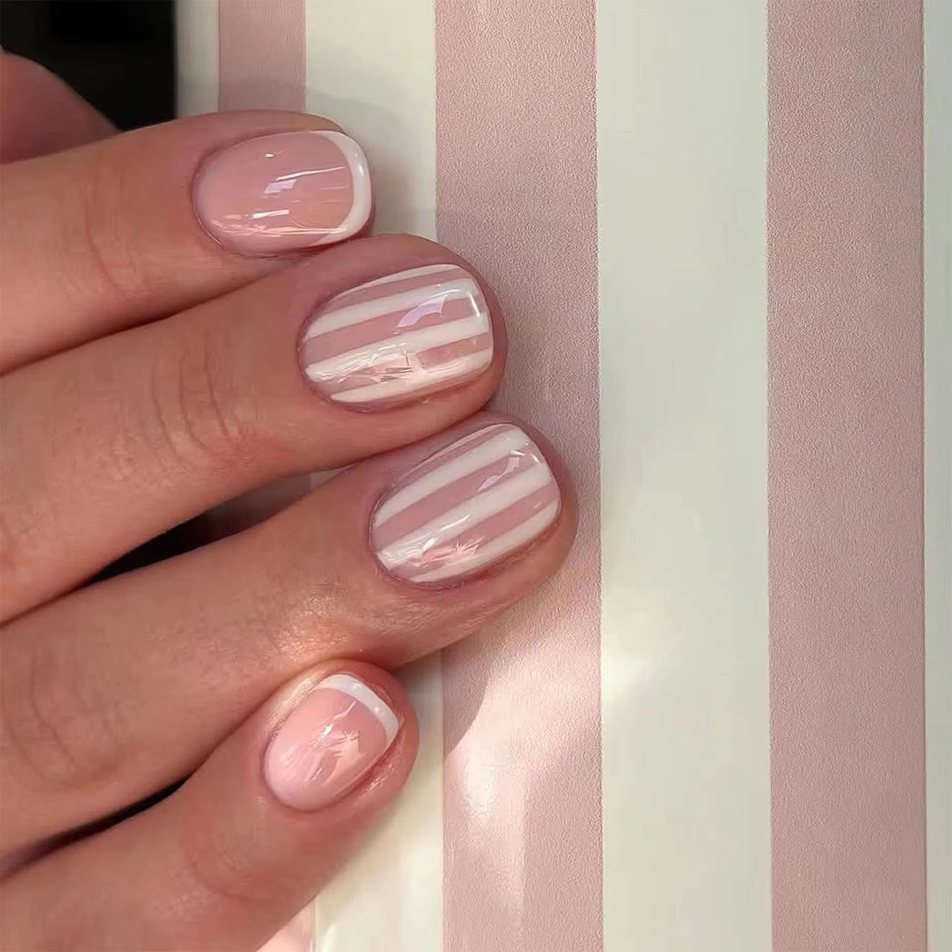 24pcs Simple White French Pres - Nail Art Simple recension och pris